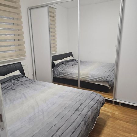 Apartmani Venera Belgrado Esterno foto