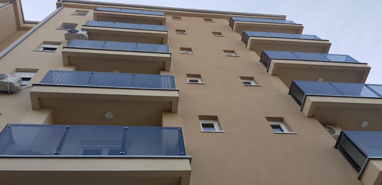 Apartmani Venera Belgrado Esterno foto