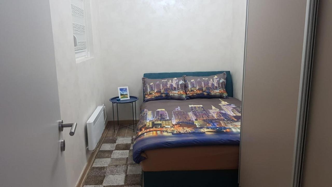 Apartmani Venera Belgrado Esterno foto