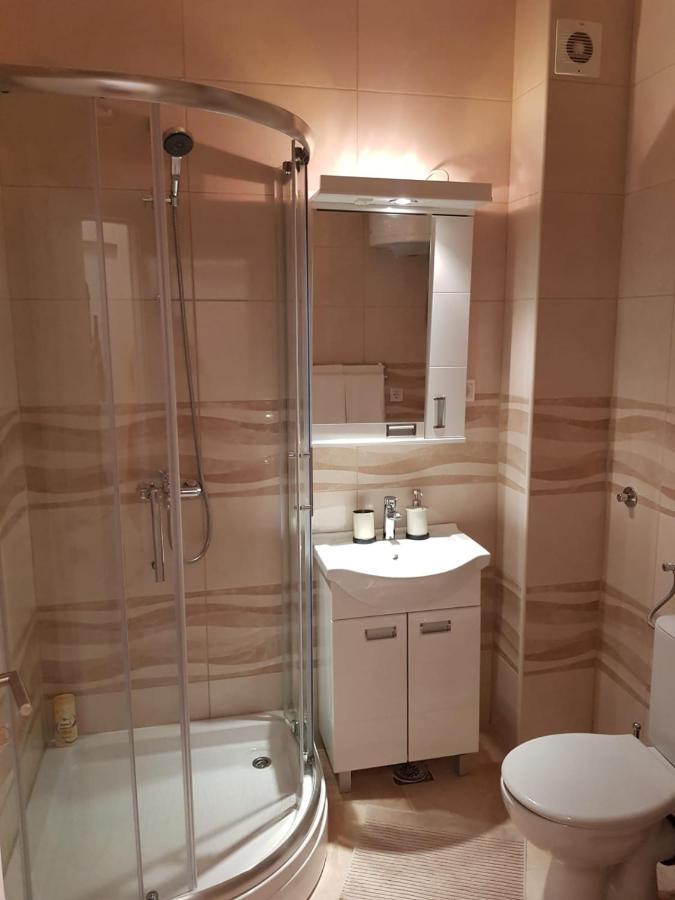 Apartmani Venera Belgrado Esterno foto